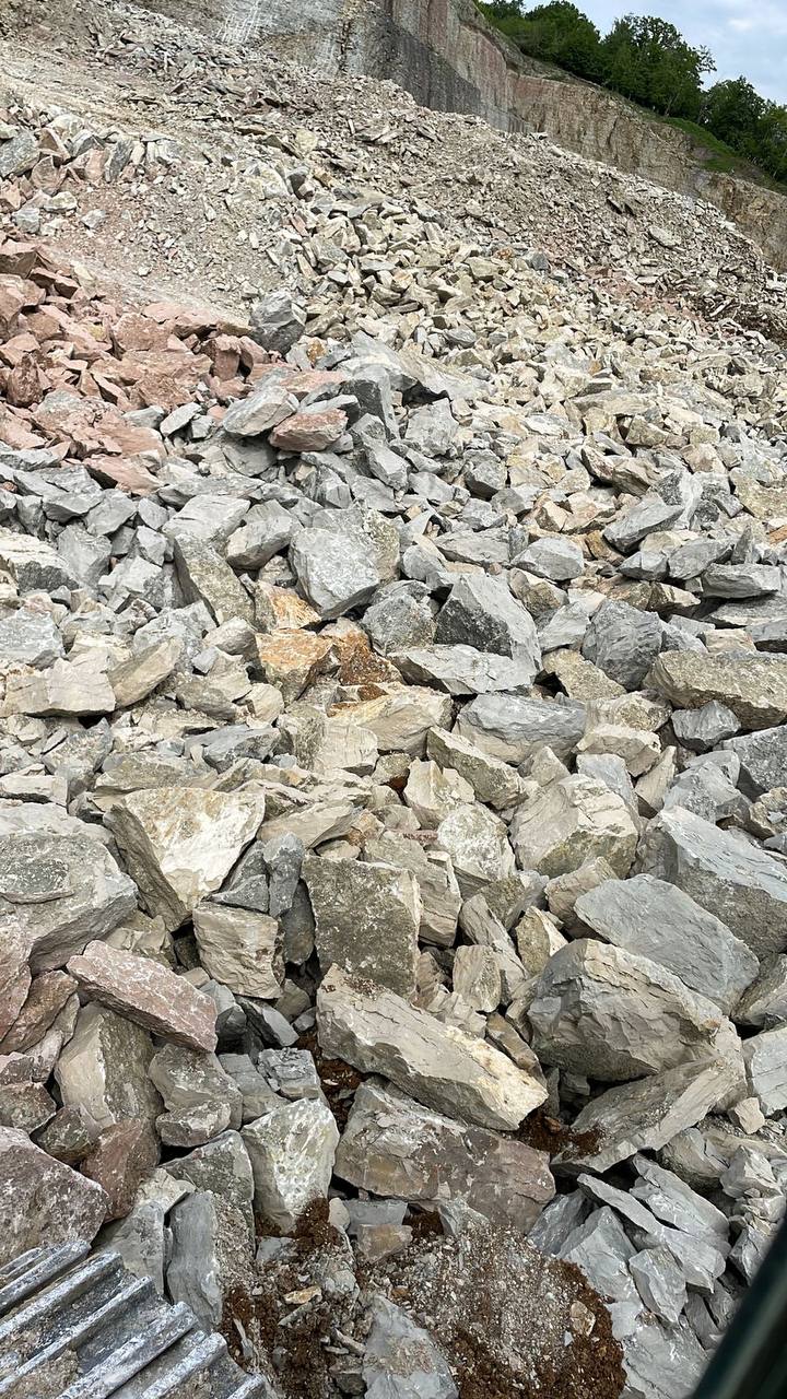 Бутовый камень М600 горная масса